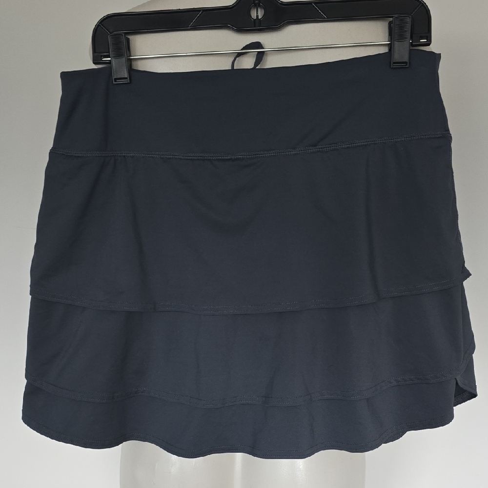Athleta dark gray tiered skort-LT
